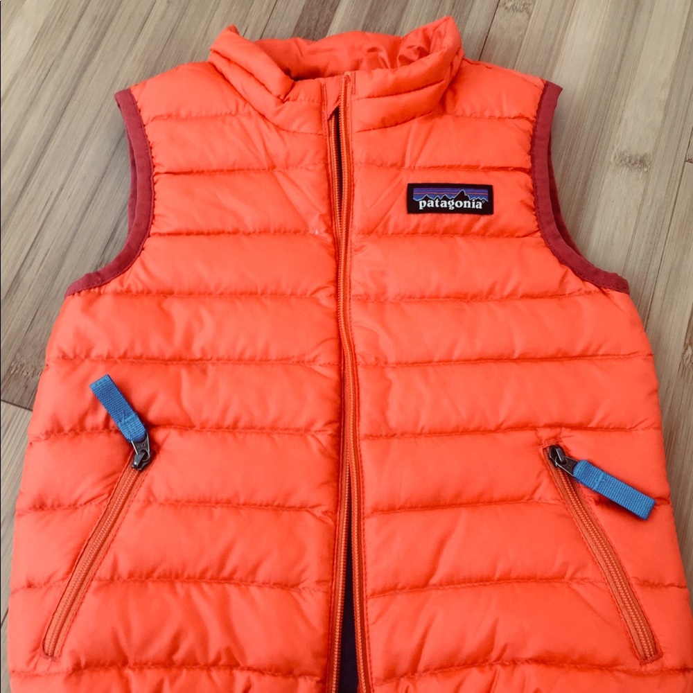 Patagonia Goose down Vest size 12-18 M
